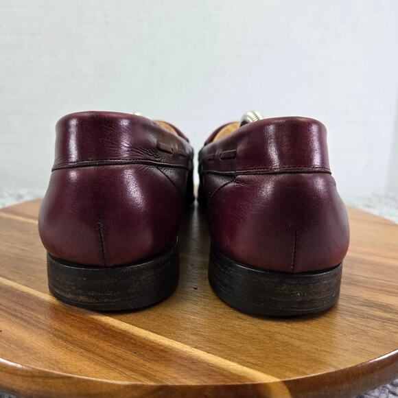 Bally Mens 9.5M Logan Burgundy Leather Lifestyle Casual Tassel Kiltie Loafer